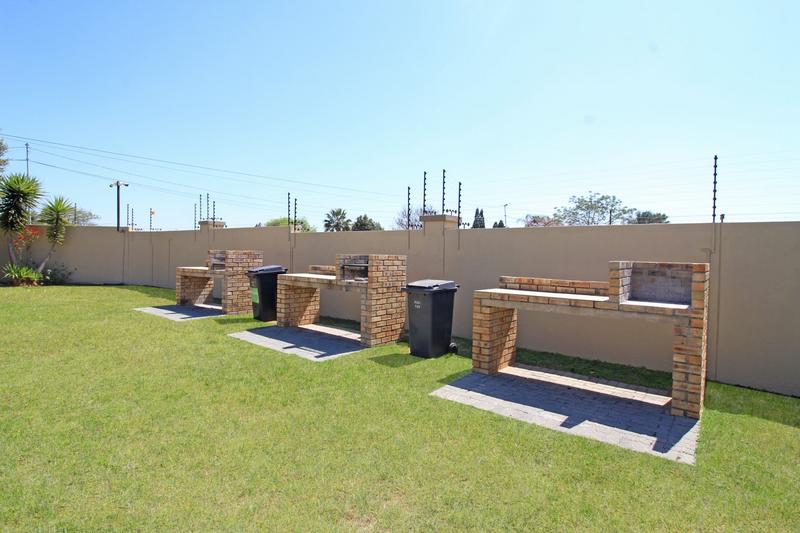 3 Bedroom Property for Sale in North Riding Gauteng