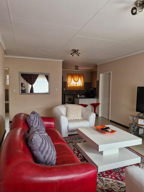 To Let 3 Bedroom Property for Rent in Noordwyk Gauteng