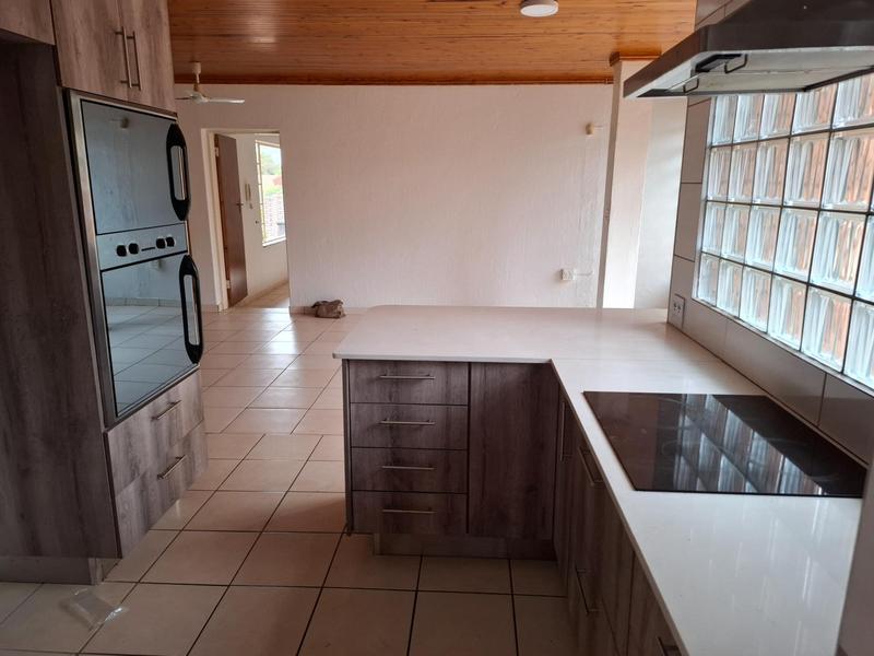 To Let 3 Bedroom Property for Rent in Die Wilgers Gauteng