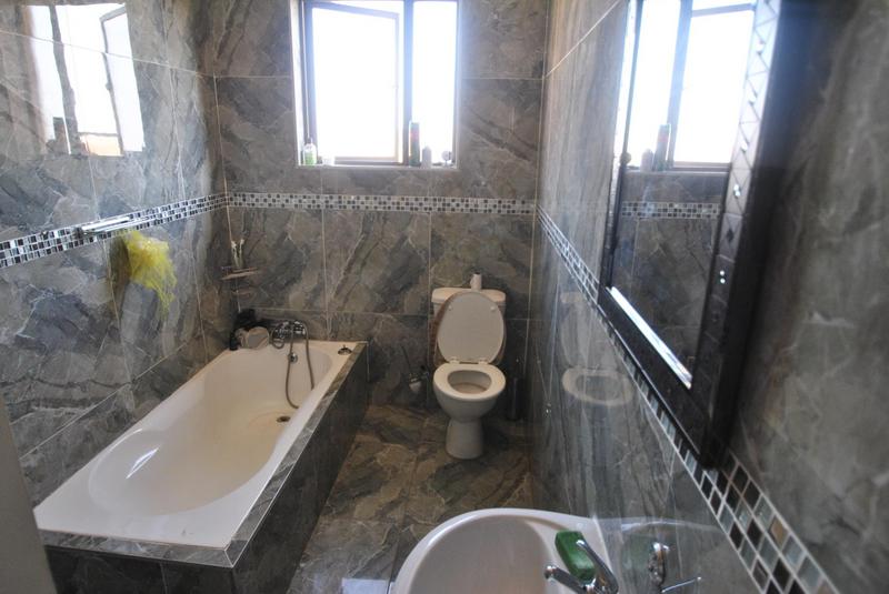 4 Bedroom Property for Sale in Ohenimuri Gauteng