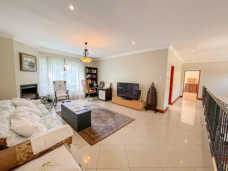 5 Bedroom Property for Sale in Midstream Estate Gauteng