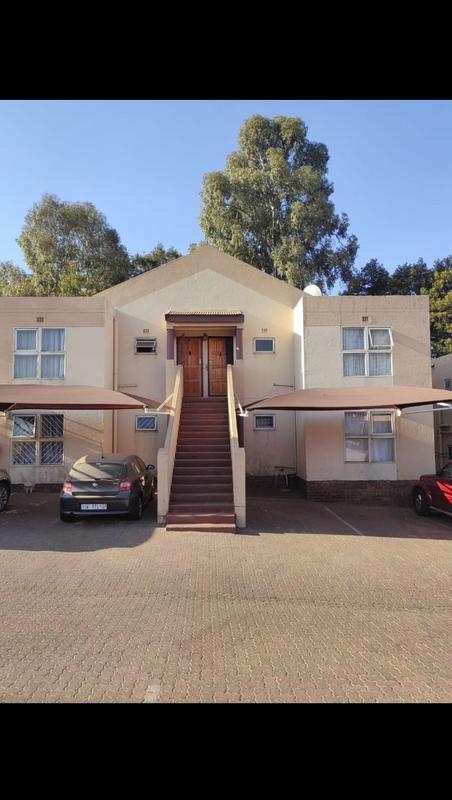 2 Bedroom Property for Sale in Palm Springs Gauteng