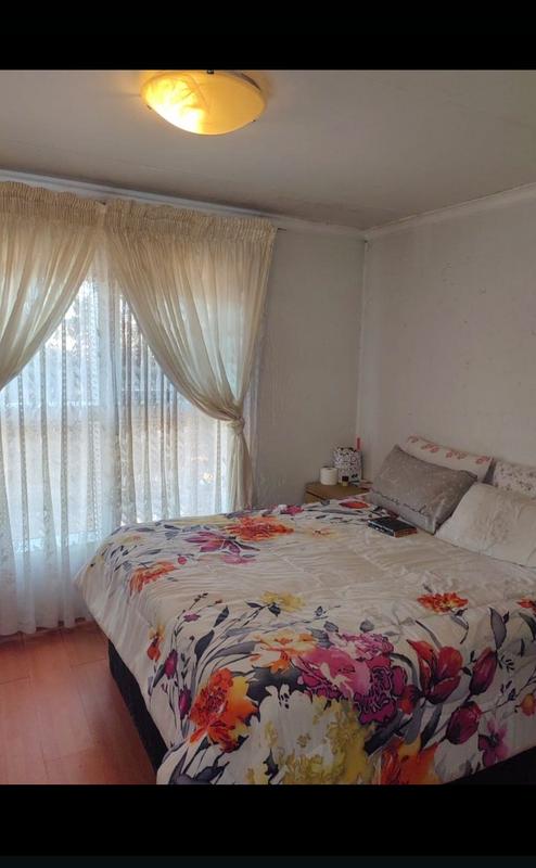 2 Bedroom Property for Sale in Palm Springs Gauteng