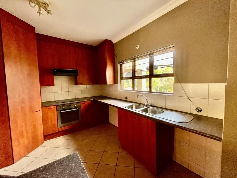 2 Bedroom Property for Sale in Bryanston Gauteng