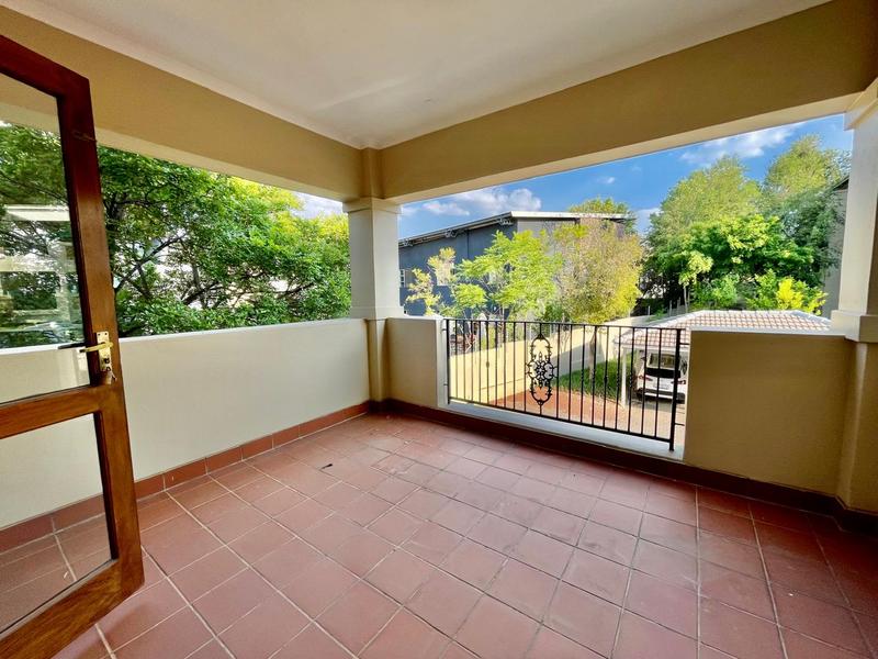 2 Bedroom Property for Sale in Bryanston Gauteng