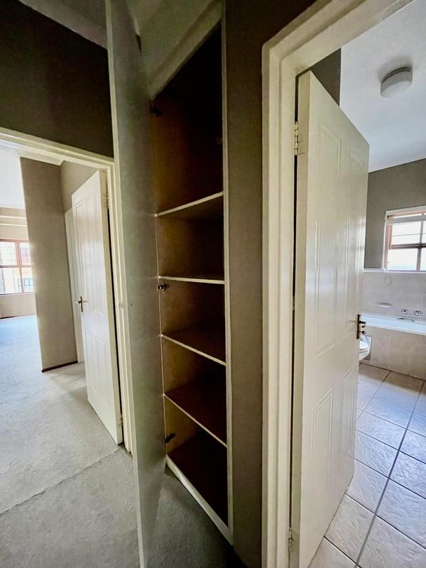 2 Bedroom Property for Sale in Bryanston Gauteng