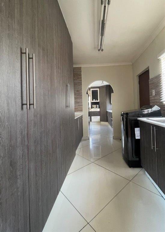 4 Bedroom Property for Sale in Union Gauteng