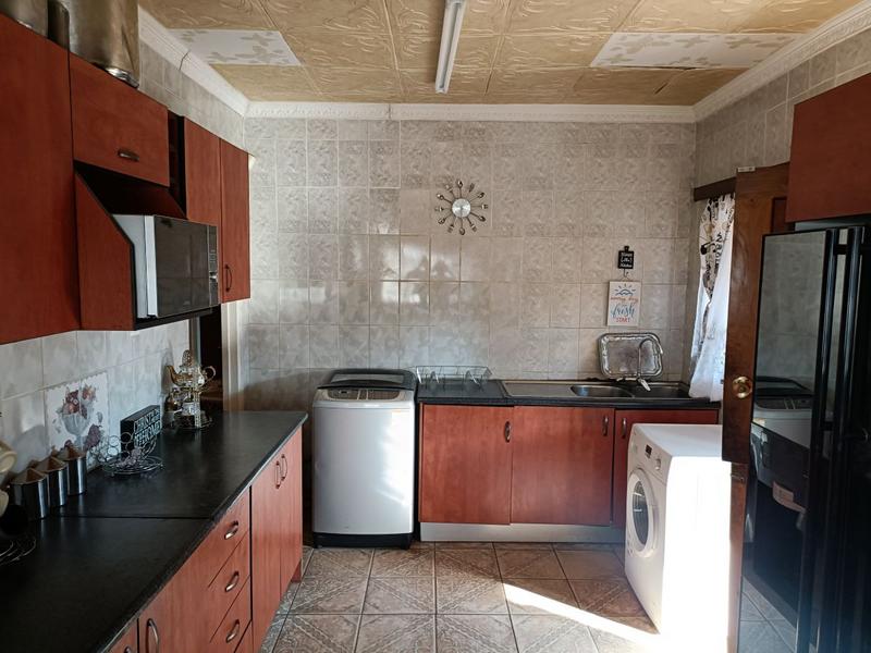 4 Bedroom Property for Sale in Vanderbijlpark CW Gauteng