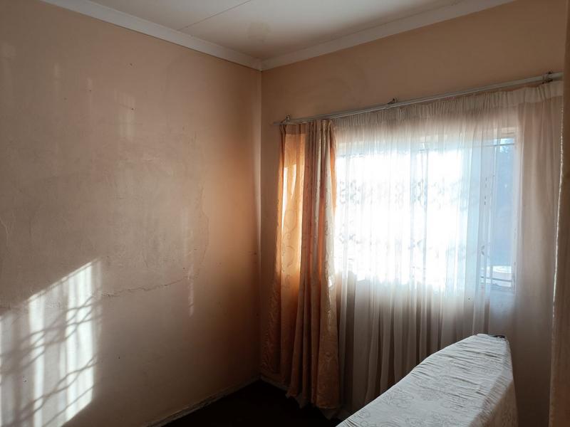 4 Bedroom Property for Sale in Vanderbijlpark CW Gauteng