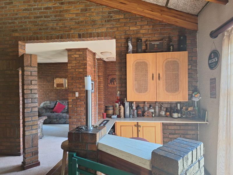 4 Bedroom Property for Sale in Presidents Dam Gauteng