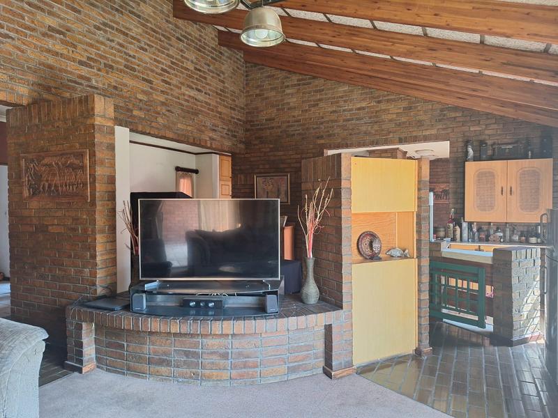 4 Bedroom Property for Sale in Presidents Dam Gauteng