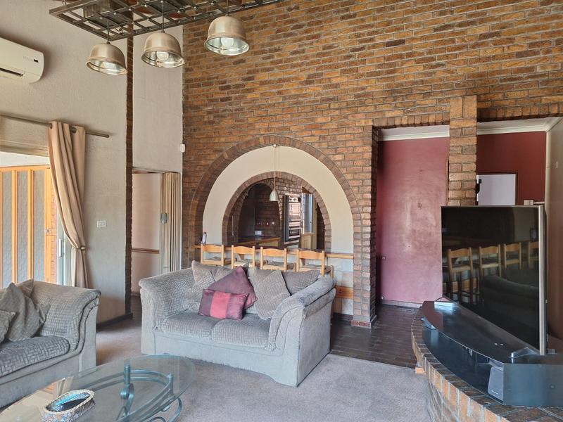 4 Bedroom Property for Sale in Presidents Dam Gauteng