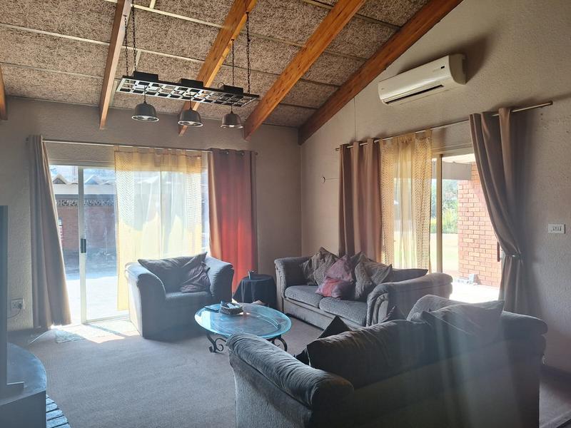 4 Bedroom Property for Sale in Presidents Dam Gauteng