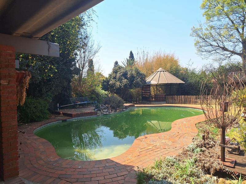 4 Bedroom Property for Sale in Presidents Dam Gauteng