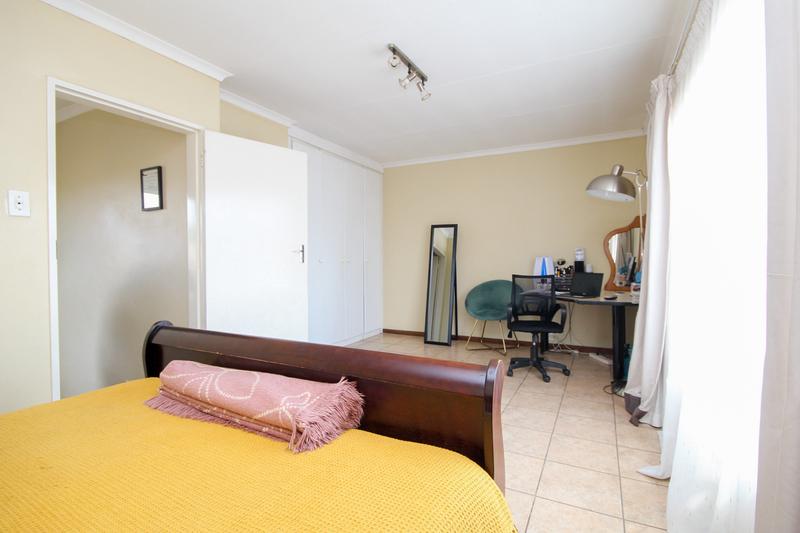 3 Bedroom Property for Sale in Thatchfield Gauteng