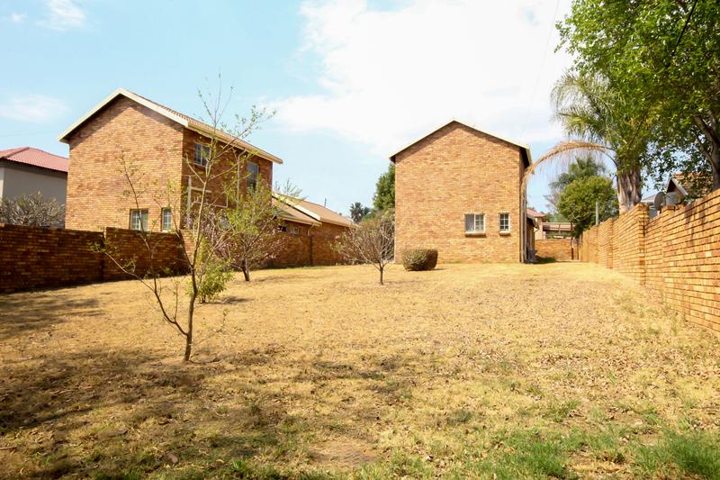 3 Bedroom Property for Sale in Thatchfield Gauteng