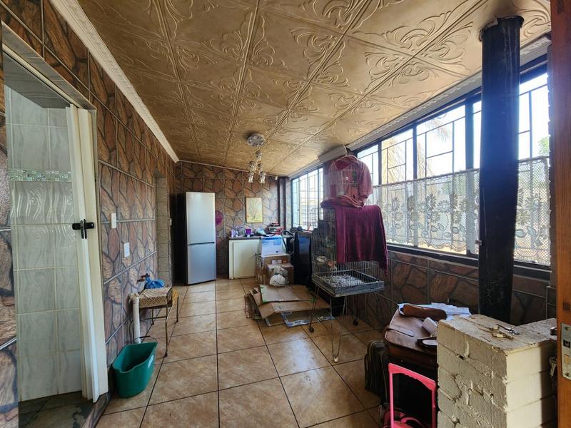 To Let 2 Bedroom Property for Rent in Randgate Gauteng