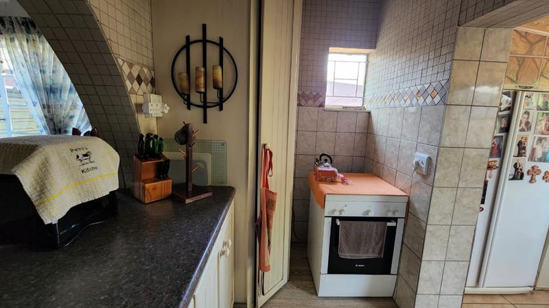 To Let 2 Bedroom Property for Rent in Randgate Gauteng