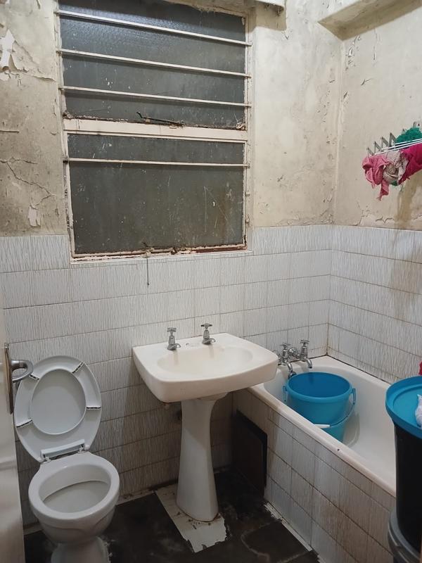 1 Bedroom Property for Sale in Berea Gauteng