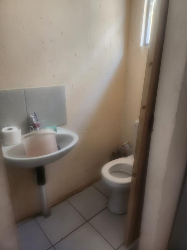 4 Bedroom Property for Sale in Rewlatch Gauteng