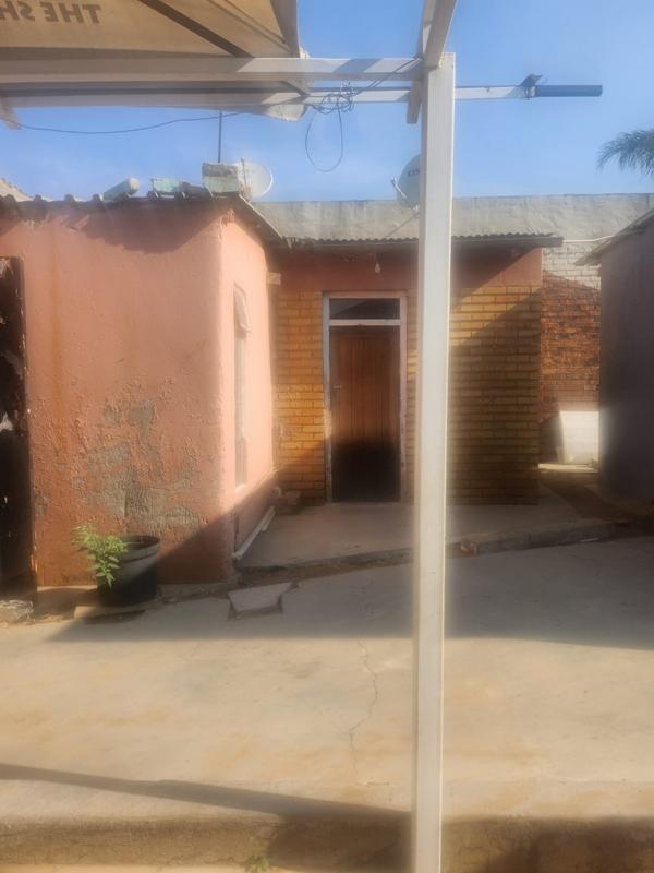 4 Bedroom Property for Sale in Rewlatch Gauteng