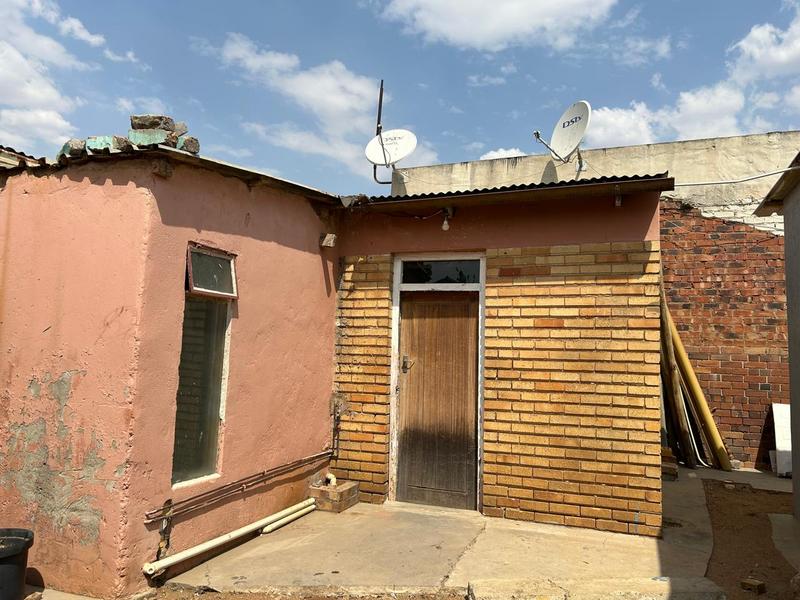 4 Bedroom Property for Sale in Rewlatch Gauteng