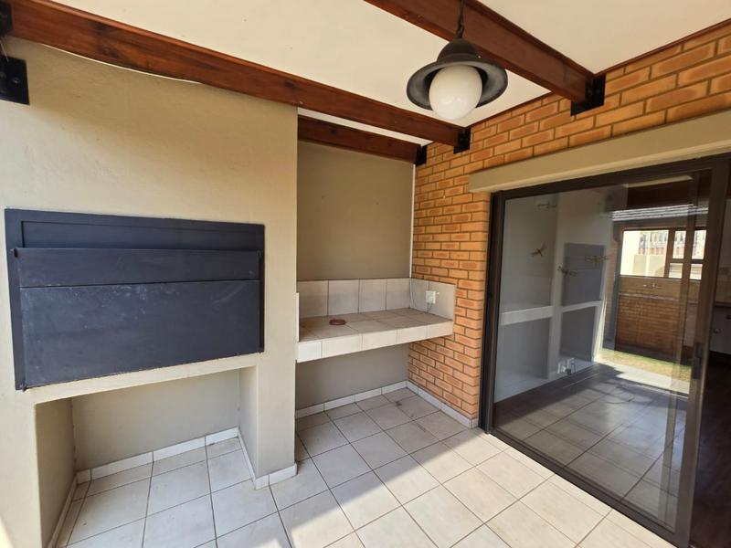 2 Bedroom Property for Sale in Retire at Midstream Gauteng