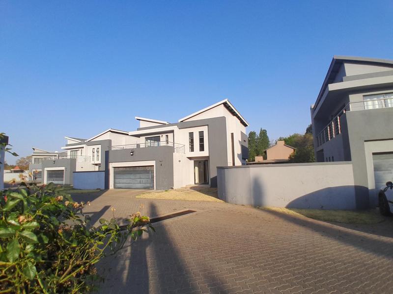 To Let 3 Bedroom Property for Rent in Eldo Lakes Estate Gauteng