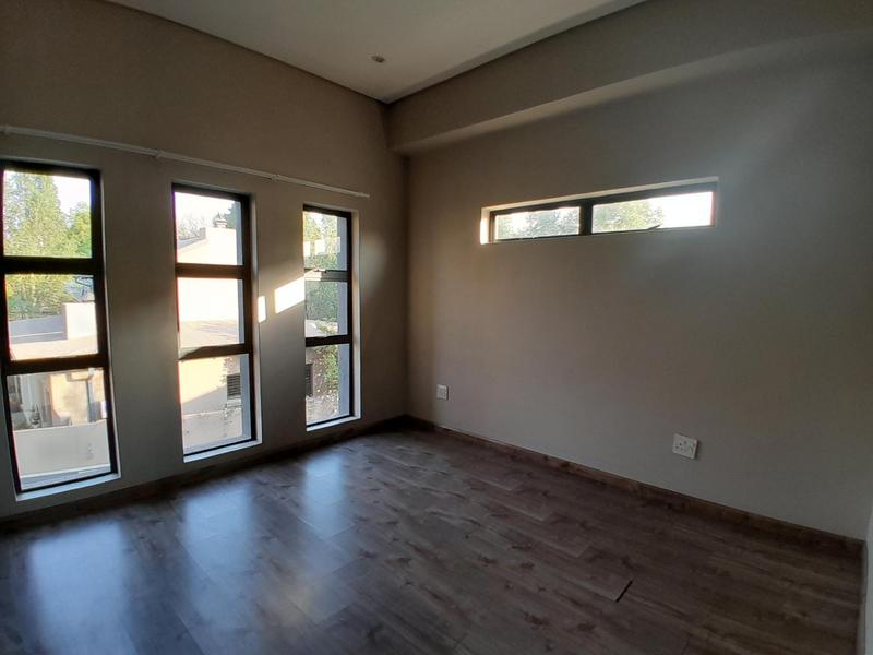 To Let 3 Bedroom Property for Rent in Eldo Lakes Estate Gauteng