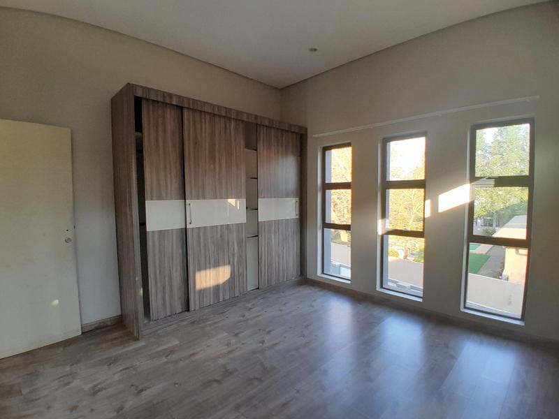 To Let 3 Bedroom Property for Rent in Eldo Lakes Estate Gauteng