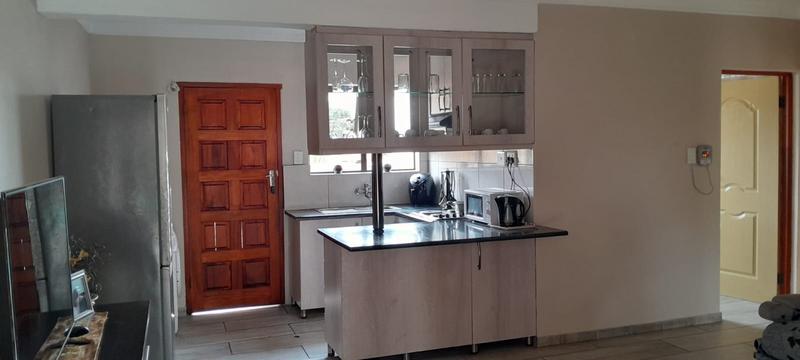 6 Bedroom Property for Sale in Norkem Park Gauteng