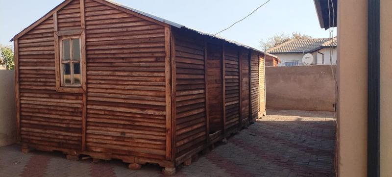 2 Bedroom Property for Sale in The Orchards Gauteng