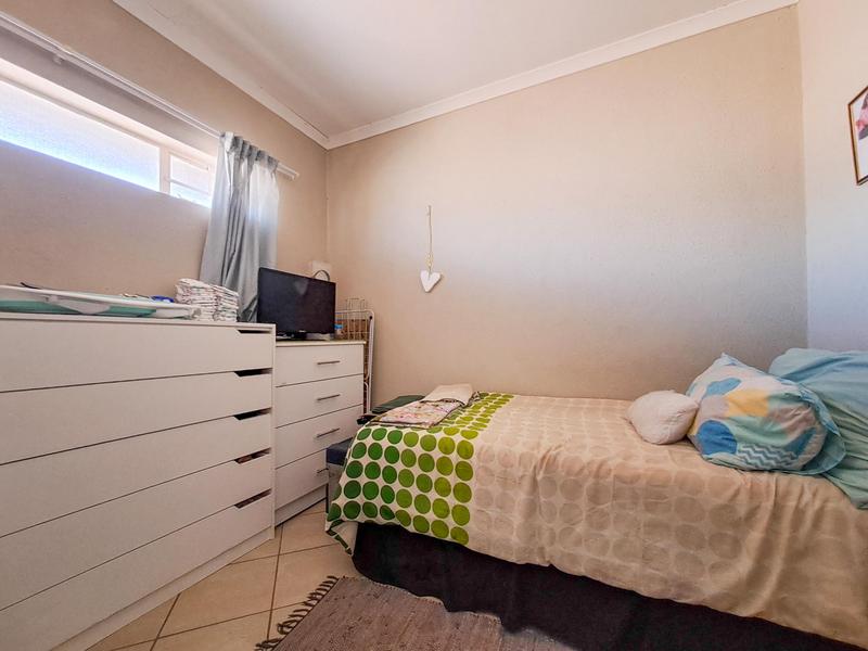 2 Bedroom Property for Sale in Lotus Gardens Gauteng