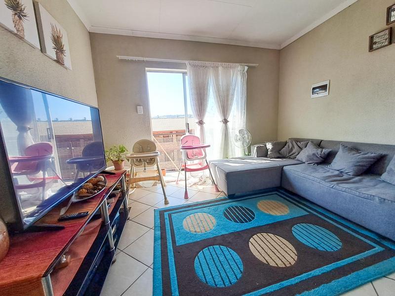 2 Bedroom Property for Sale in Lotus Gardens Gauteng