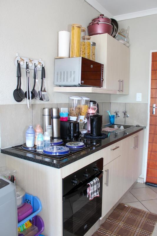 2 Bedroom Property for Sale in Lotus Gardens Gauteng