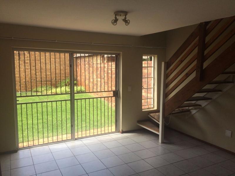 To Let 2 Bedroom Property for Rent in Wilgeheuwel Gauteng