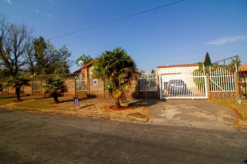 3 Bedroom Property for Sale in Wychwood Gauteng