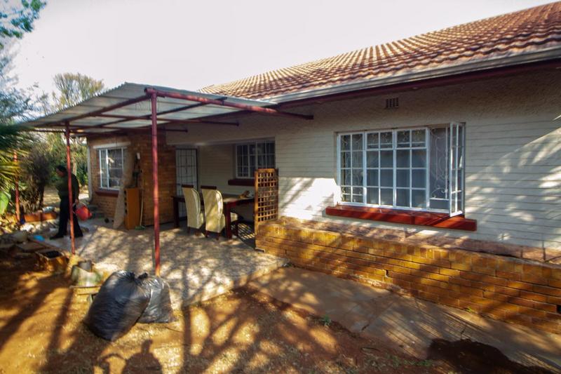 3 Bedroom Property for Sale in Wychwood Gauteng