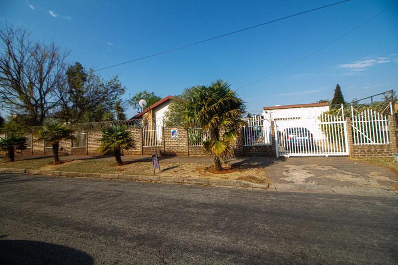 3 Bedroom Property for Sale in Wychwood Gauteng