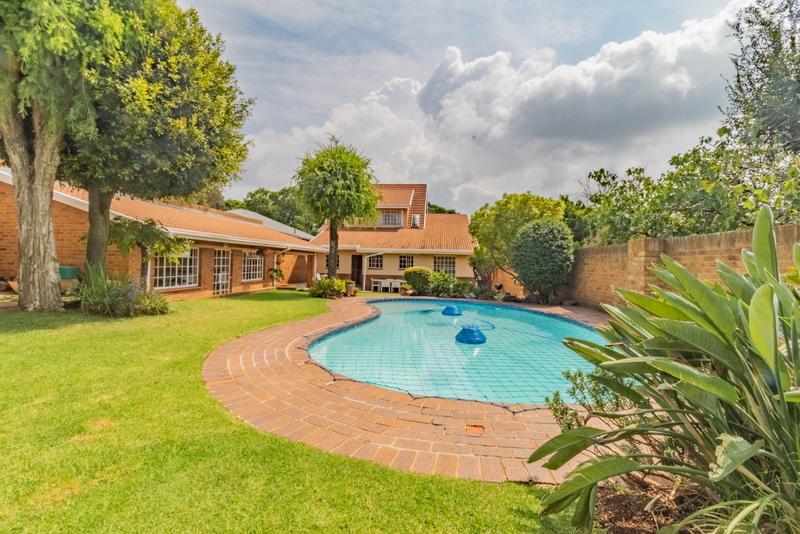 4 Bedroom Property for Sale in Kensington Gauteng