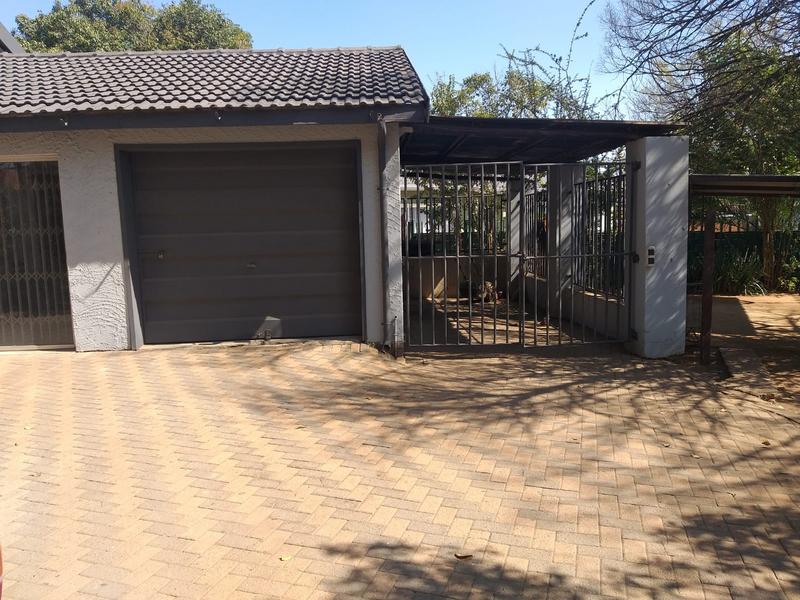 To Let 3 Bedroom Property for Rent in Elspark Gauteng