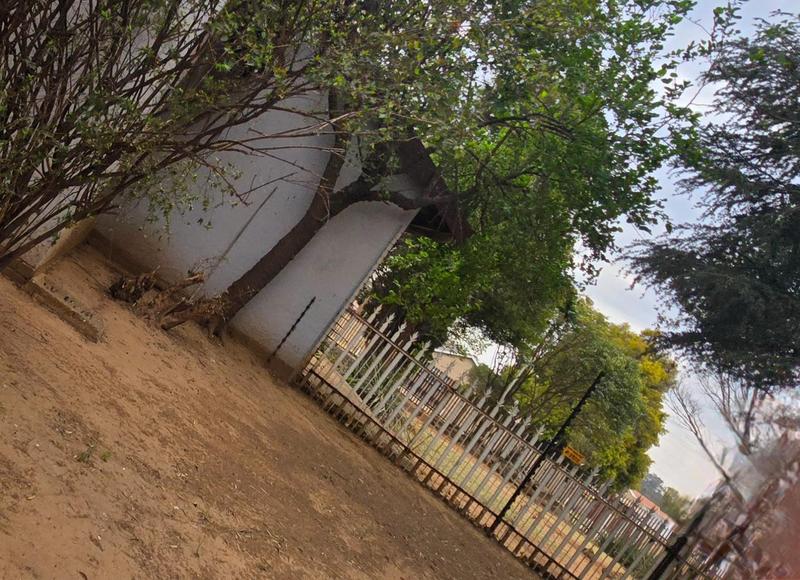 To Let 3 Bedroom Property for Rent in Elspark Gauteng