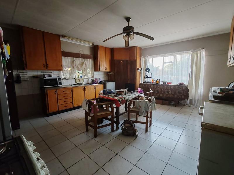 4 Bedroom Property for Sale in Pretoria Gardens Gauteng