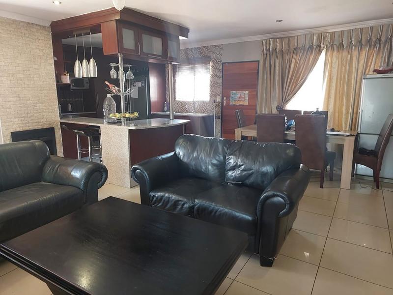 4 Bedroom Property for Sale in Philip Nel Park Gauteng