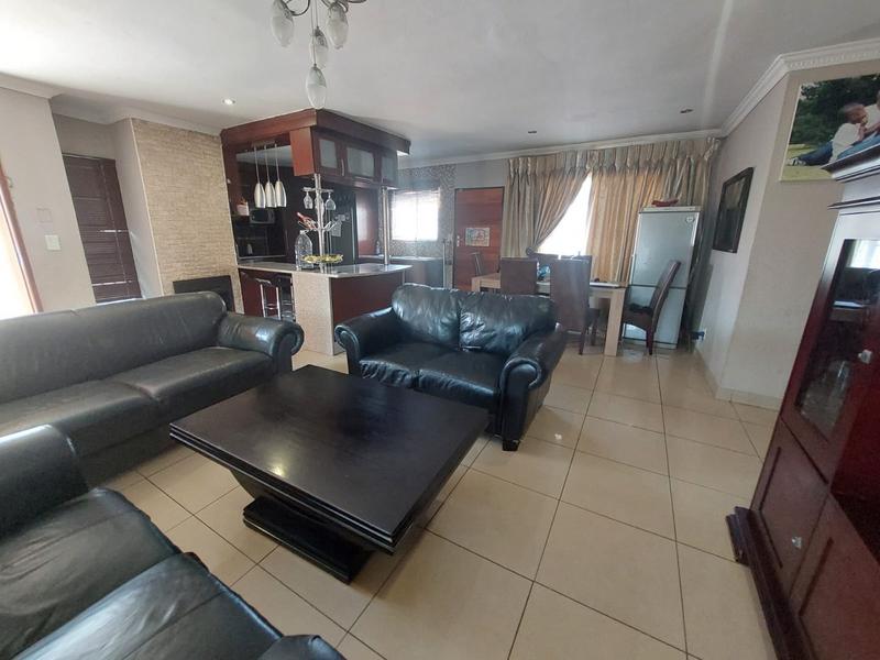 4 Bedroom Property for Sale in Philip Nel Park Gauteng