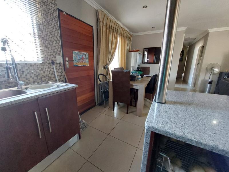 4 Bedroom Property for Sale in Philip Nel Park Gauteng