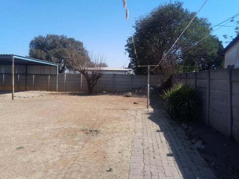 To Let 4 Bedroom Property for Rent in Sonland Park Gauteng