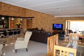 4 Bedroom Property for Sale in Vaaloewer Gauteng