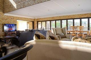 4 Bedroom Property for Sale in Vaaloewer Gauteng