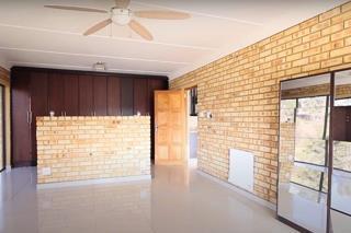 4 Bedroom Property for Sale in Vaaloewer Gauteng